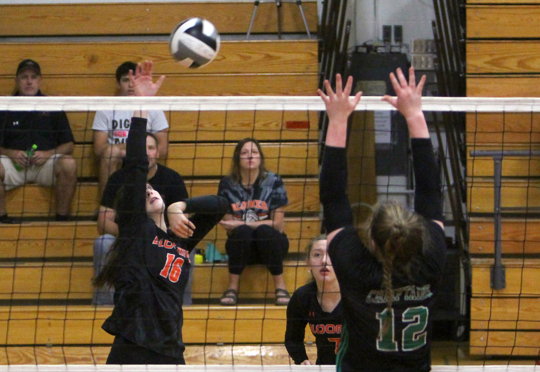 Bloomer volleyball invitational 10-2-21